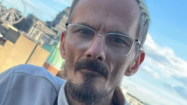 Bị ngược đãi, nam streamer