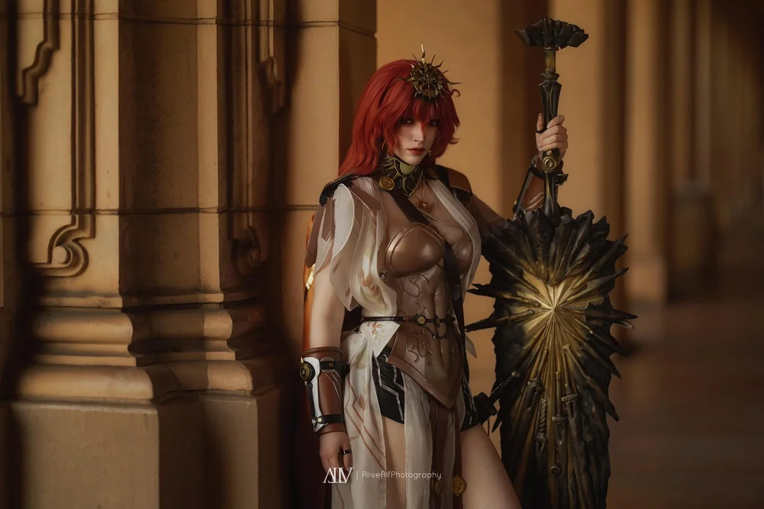 Cosplay nhân vật khó bậc nhất game, nữ coser khiến người xem Cosplay nhân vật khó bậc nhất game, nữ coser khiến người xem