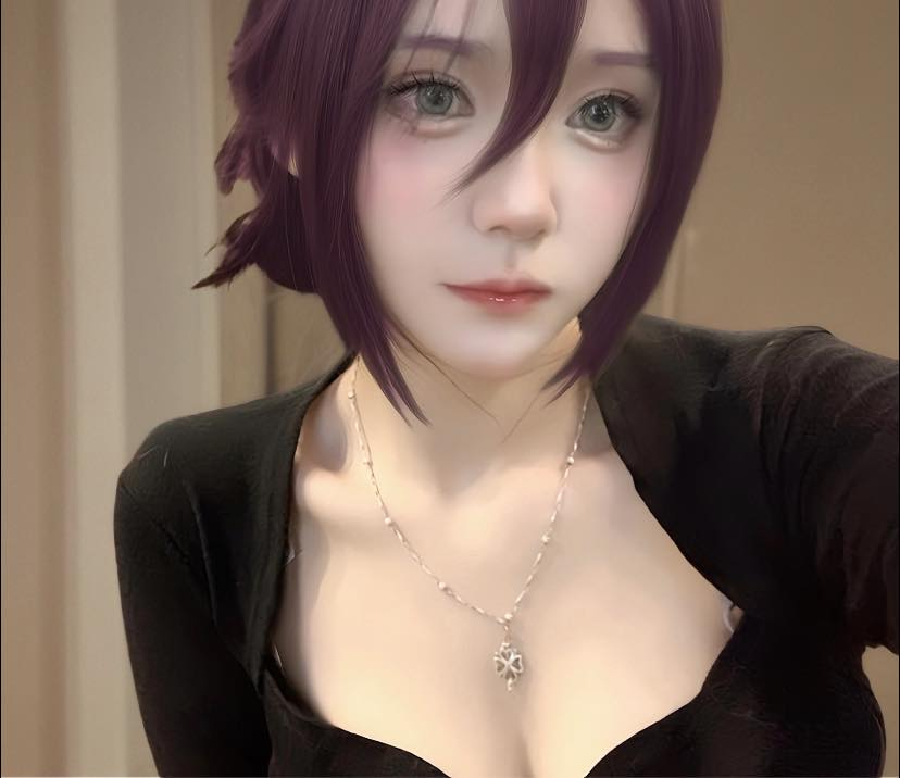 photo-1759416686458 photo-1759416686458