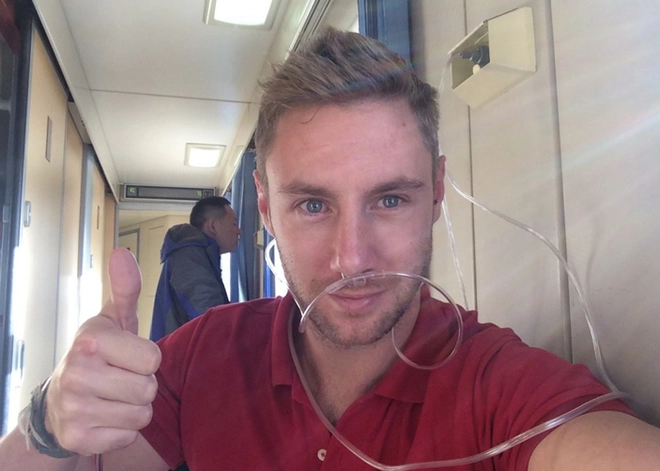 photo-1759724081574 photo-1759724081574