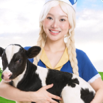 Chọn lối đi riêng, hot girl nhập vai "chăn bò" đón Halloween khiến fan cười nắc nẻ photo 1761884677142 17618846773781933794303 185 0 860 1080 crop 17618986573991713293439png