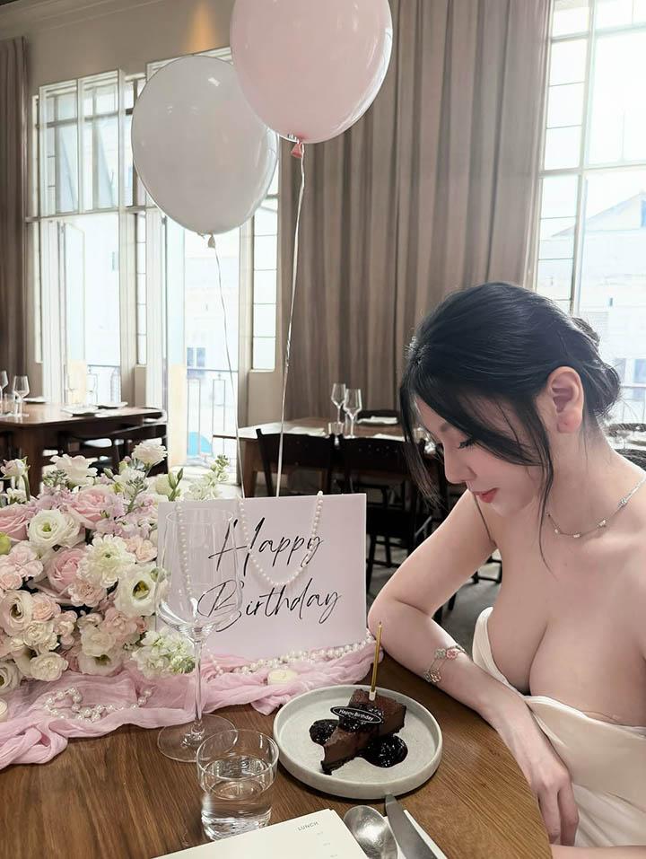 Hot girl vừa xinh đẹp lại giỏi giang khiến cộng đồng mạng ngỡ ngàng với “profile” siêu đỉnh- Ảnh 8.