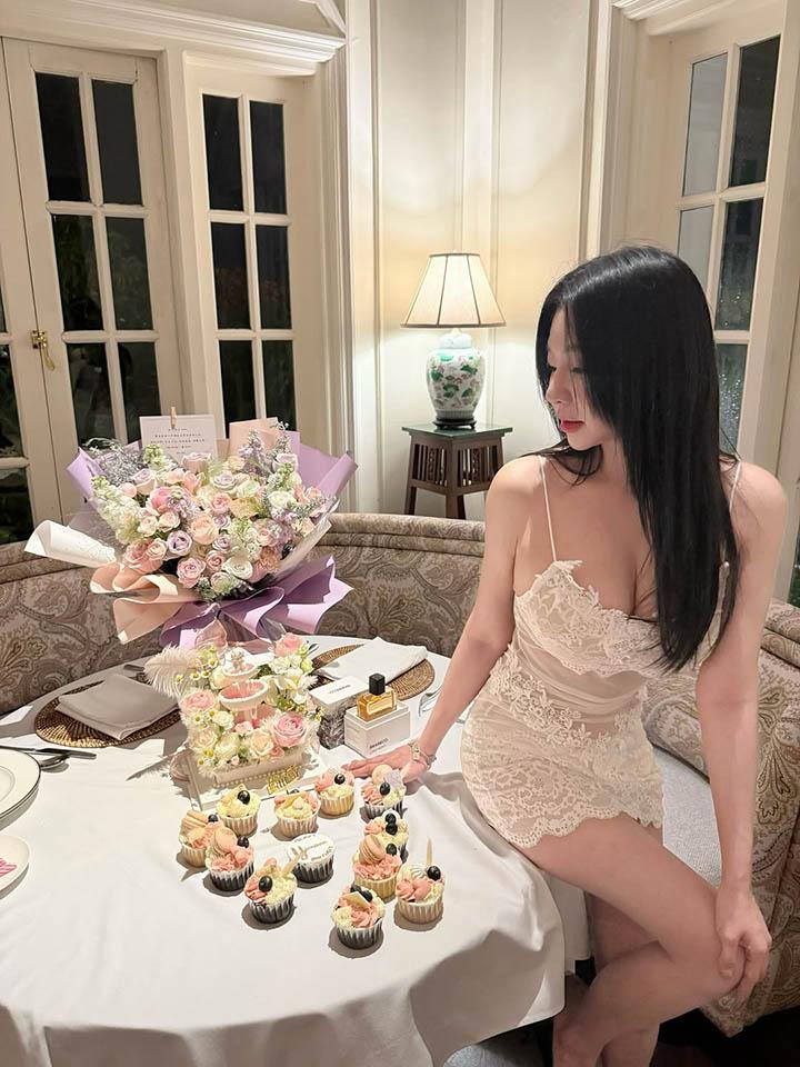 Hot girl vừa xinh đẹp lại giỏi giang khiến cộng đồng mạng ngỡ ngàng với “profile” siêu đỉnh- Ảnh 9.