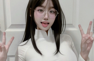 Biến hình thành nữ sinh Việt Nam, nữ coser khiến người xem thích thú photo 1762927012437 17629270126691160395997 205 0 928 1156 crop 17629352063261168191381png