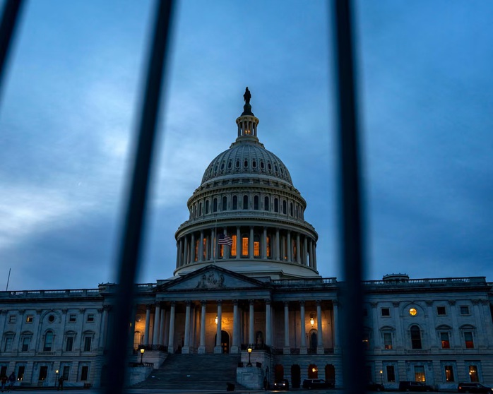 Nóng: Tổng thống Donald Trump ký luật ngân sách, chính phủ Mỹ mở cửa lại- Ảnh 1.