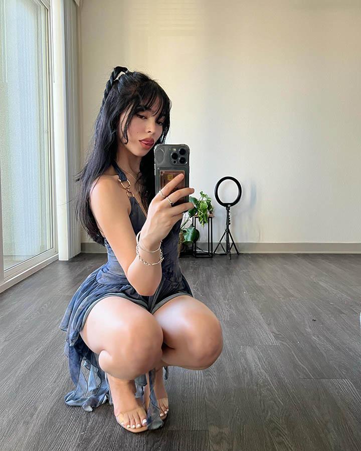 Khoe thân hình “lấp ló” bên bãi biển, hot girl gây bão với gần 10 triệu lượt xem trong 24 giờ- Ảnh 14.