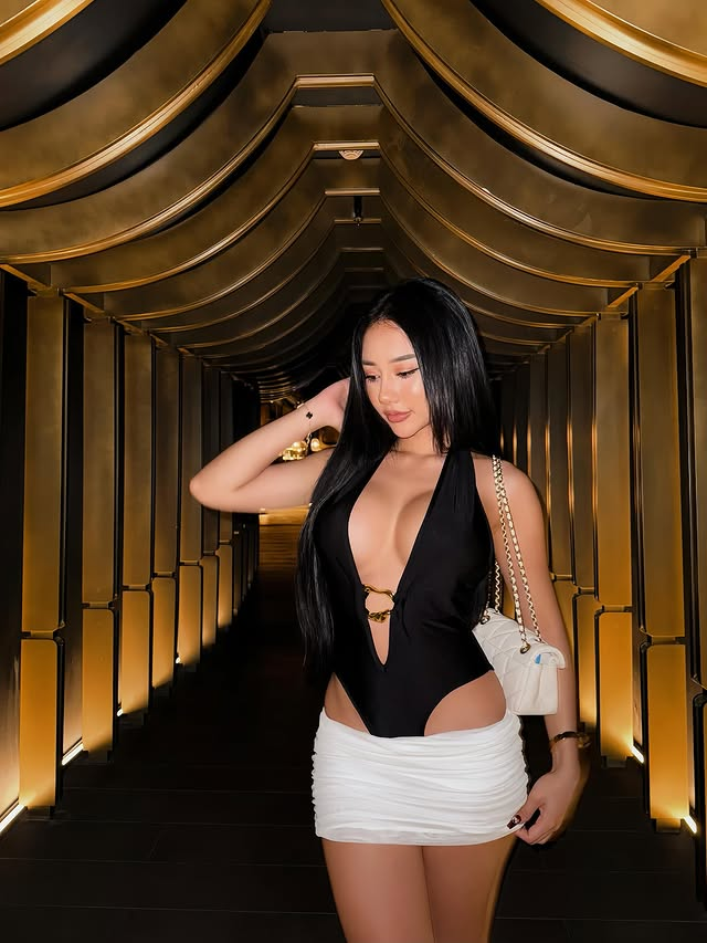 Dấn thân chơi TikTok, người mẫu nội y khiến fan