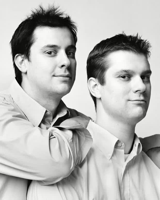 Nhiếp ảnh gia đi tìm 200 người xa lạ giống nhau như sinh đôi để chụp ảnh, kết quả vô cùng chấn động- Ảnh 20.