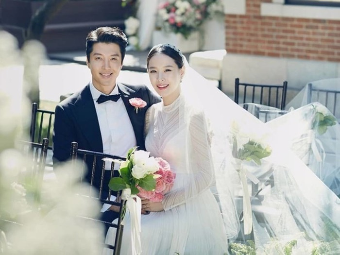 Lee Dong Gun hạnh phúc bên tình trẻ kém 16 tuổi, báo Hàn gay gắt chất vấn: Lee Dong Gun hạnh phúc bên tình trẻ kém 16 tuổi, báo Hàn gay gắt chất vấn: