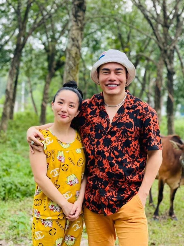 Vợ Lê Dương Bảo Lâm bị Vợ Lê Dương Bảo Lâm bị