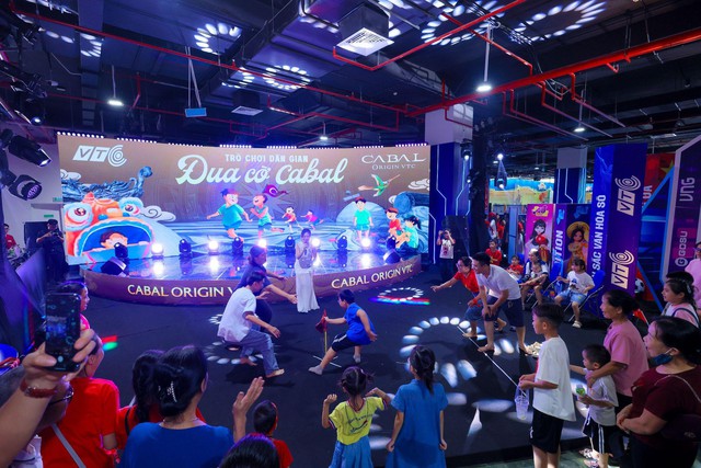 Cabal Origin VTC đầy tự hào góp mặt tại Triển lãm A80 - Hành trình 80 năm Độc lập - Tự do - Hạnh phúc- Ảnh 2. Cabal Origin VTC đầy tự hào góp mặt tại Triển lãm A80 - Hành trình 80 năm Độc lập - Tự do - Hạnh phúc- Ảnh 2.