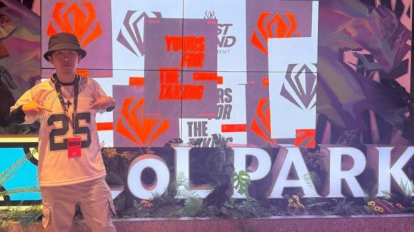 LCP 2025: Phóng Viên Quốc Tế Ấn Tượng Với Tuần Lễ Chung Kết Tại Đà Nẵng 26 LCP 2025: Phóng Viên Quốc Tế Ấn Tượng Với Tuần Lễ Chung Kết Tại Đà Nẵng photo 2025 09 22 16 50 30 xrfejpg