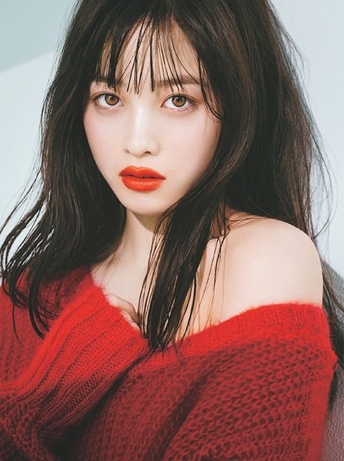 Rầm rộ tin mỹ nhân