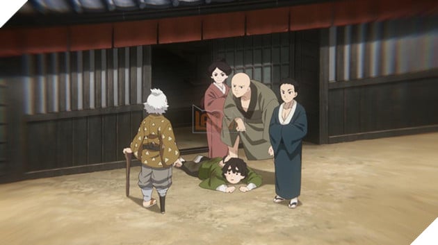 Zenitsu được ông Jigoro giúp đỡ khi bị chủ nợ siết nợ