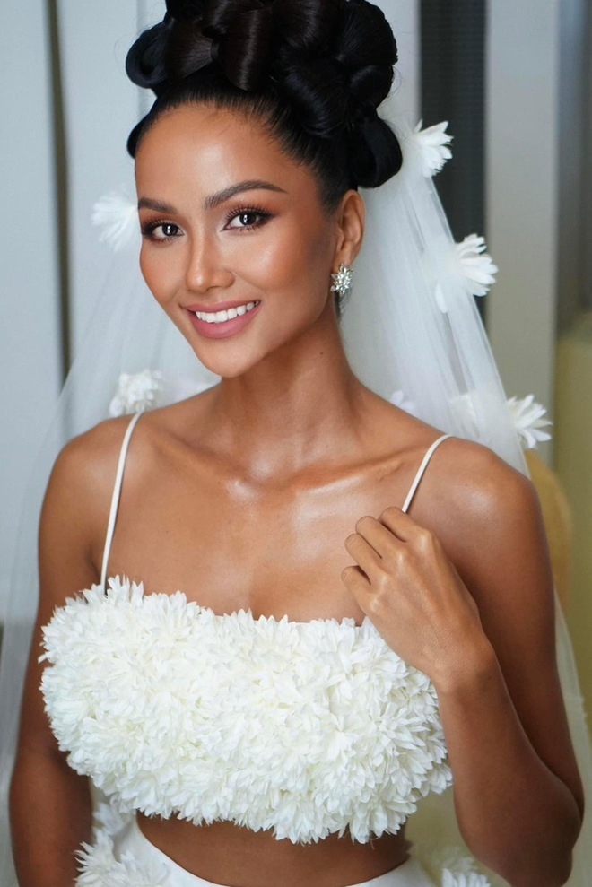 Nàng hậu số 1 Vbiz nghi đã bí mật tổ chức lễ hỏi ở quê, để lộ 1 sơ hở sau nửa năm giấu kín?- Ảnh 4.