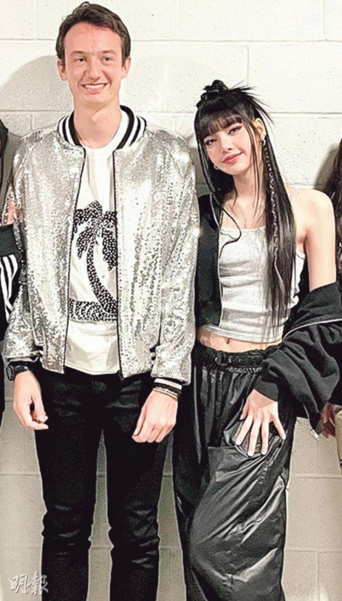 Lisa (BLACKPINK) hứng chỉ trích khi được đề cử Emmy- Ảnh 3.