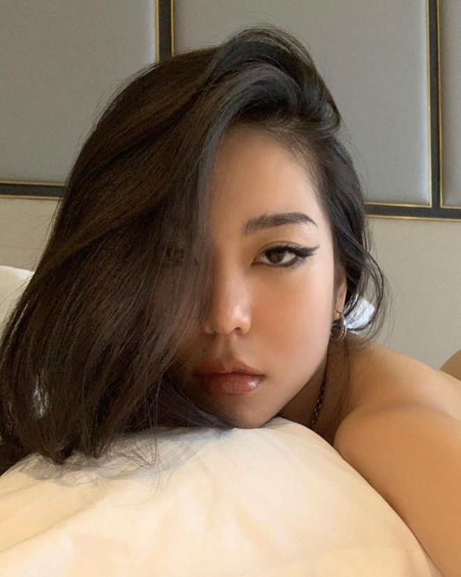 Bạn gái mới MCK: Thủ khoa Sân khấu Điện ảnh, visual lẫn body Bạn gái mới MCK: Thủ khoa Sân khấu Điện ảnh, visual lẫn body