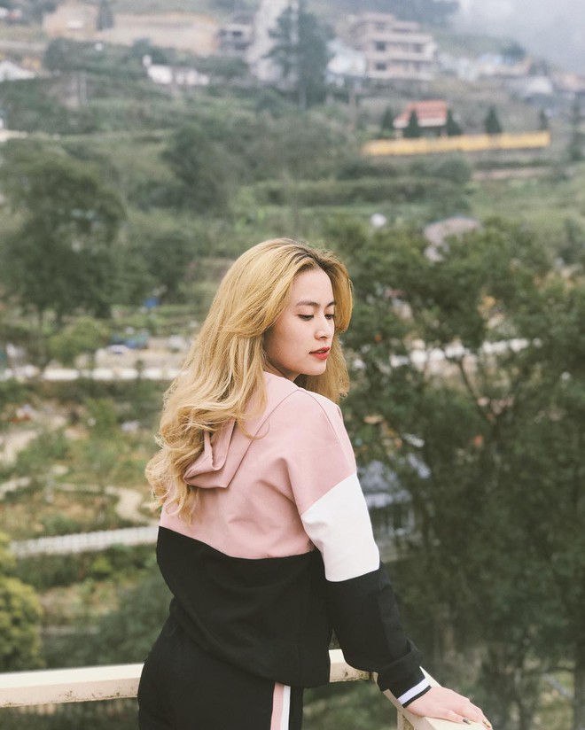 photo-3-1712016777507894534128-17552229964171566391238-1755227192920-1755227193412669084486 "Miền đất hứa" của Hoàng Thuỳ Linh - Đen Vâu: Biệt thự sân vườn, view hướng đồi, thích hợp gia đình 4 người nghỉ dưỡng! photo 3 1712016777507894534128 17552229964171566391238 1755227192920 1755227193412669084486