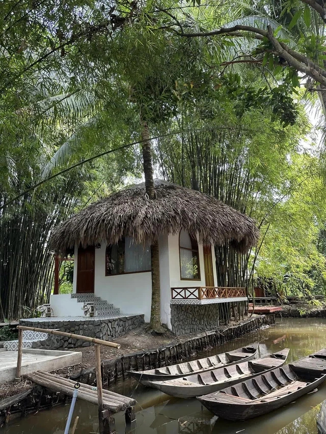 Nữ diễn viên sở hữu nhà 1000m2 ở Quận 7, khu du lịch 50.000m2 ở Tiền Giang, sinh 4 con vẫn đẹp- Ảnh 6.