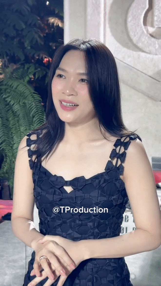 "Nữ hoàng Vbiz" bị khui ảnh chưa từng công bố cách đây 24 năm, gu thời trang không đụng hàng! photo 4 1700710122335407626784 1746441638346395600902 1746449798531 17464497987351331148928