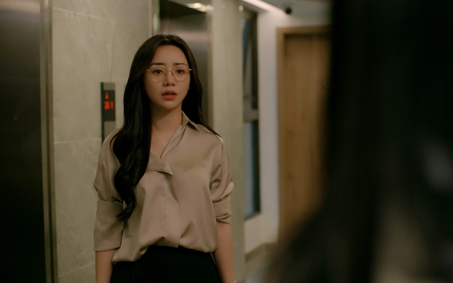 Mỹ nhân Việt đóng liên tiếp 3 phim giờ vàng top 1 rating cả nước, mặt đẹp diễn hay flex cả đời cũng được- Ảnh 2.