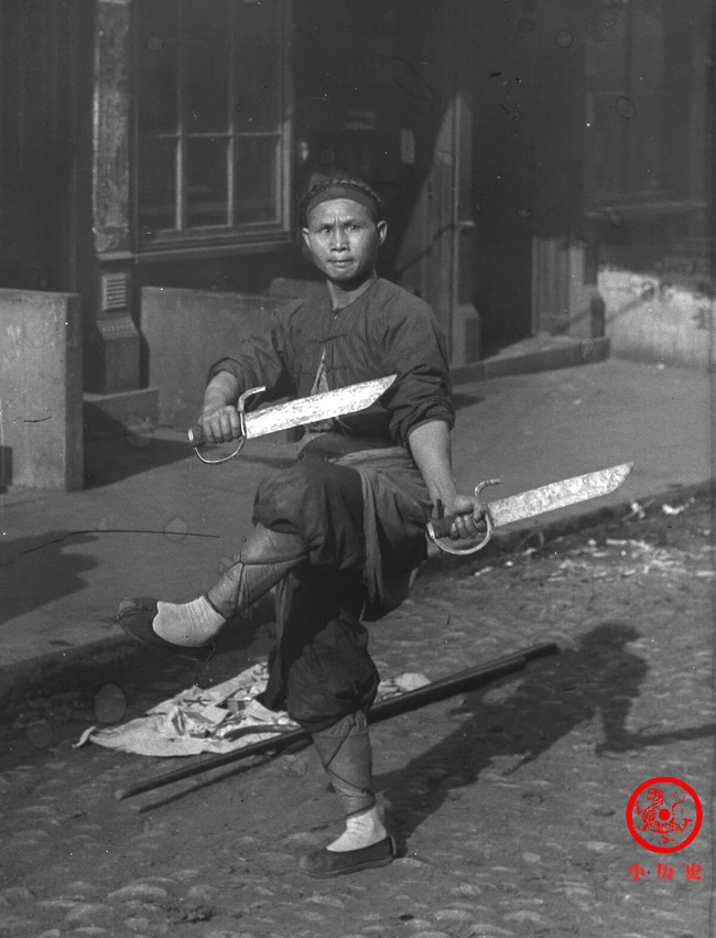 Bộ ảnh cũ thời nhà Thanh: Từ buổi tiệc của công chúa tới những khung cảnh nhìn mà nao lòng- Ảnh 6. Bộ ảnh cũ thời nhà Thanh: Từ buổi tiệc của công chúa tới những khung cảnh nhìn mà nao lòng- Ảnh 6.