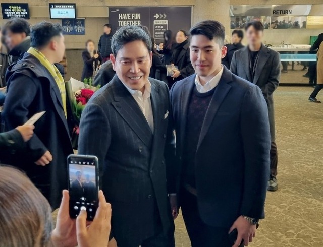 Dàn nhóc tì nổi đình nổi đám nhà sao: Sở hữu