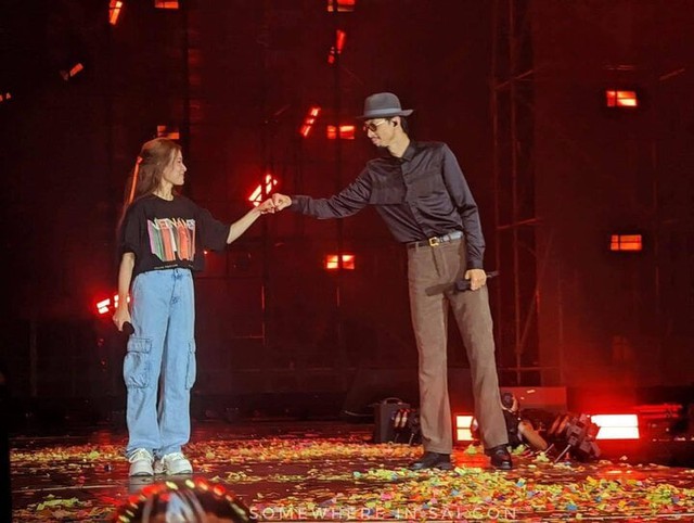 Lần gần nhất Hoàng Thuỳ Linh - Đen Vâu cùng lộ diện: Đàng gái không giấu được ánh mắt si tình cho Lần gần nhất Hoàng Thuỳ Linh - Đen Vâu cùng lộ diện: Đàng gái không giấu được ánh mắt si tình cho