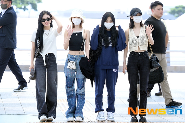 Sóng gió lại tới với aespa: 1 thành viên ẩn ý bị cô lập, công ty hãm hại?- Ảnh 4.