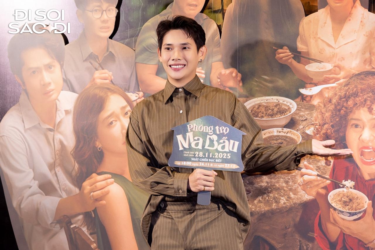 Thảm đỏ HOT nhất hôm nay: Kim Tuyến đẹp đến nỗi bị fan vây kín, một mỹ nhân Genz khoe vòng 1 nóng bỏng mắt- Ảnh 11. Thảm đỏ HOT nhất hôm nay: Kim Tuyến đẹp đến nỗi bị fan vây kín, một mỹ nhân Genz khoe vòng 1 nóng bỏng mắt- Ảnh 11.