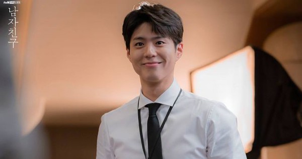 Kỳ lạ nam thần vào vai trắng trẻo thư sinh thì "flop", càng phong trần rám nắng lại càng nhiều chị em nhận làm chồng photo1029929 17489390876101391966720 1749231776474 17492317766591902054242 8 0 343 640 crop 17492318409711328731647jpg