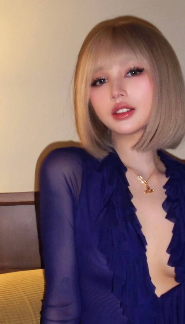 photo2025-01-2310-16-03-1737602368021145396393 "Soi" ảnh của Xoài Non, fan xót xa, lo lắng với tín hiệu đặc biệt photo2025 01 2310 16 03 1737602368021145396393