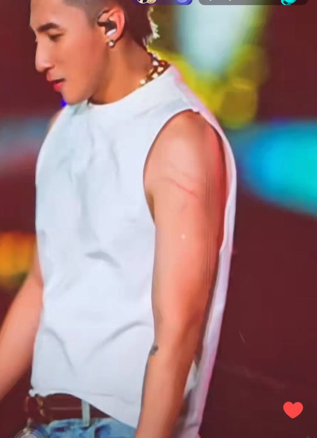 Hỗn loạn cảnh Rhyder bị túm tóc xoa đầu gây sốc, dàn Anh Trai bị bao vây nghẹt thở- Ảnh 5.