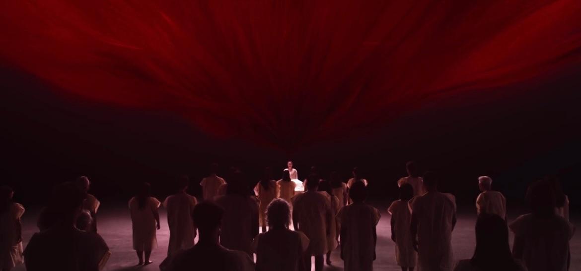 Bức ảnh đang viral nhất MXH hôm nay: Chỉ một màu đỏ mà ai cũng khiếp vía, 41 người Việt đứng sau mới tài- Ảnh 3. Bức ảnh đang viral nhất MXH hôm nay: Chỉ một màu đỏ mà ai cũng khiếp vía, 41 người Việt đứng sau mới tài- Ảnh 3.