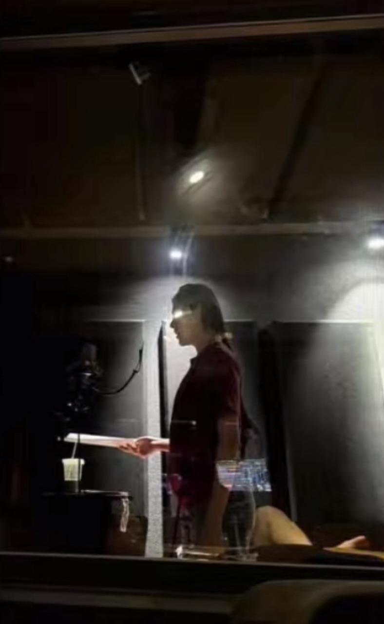 Xuất hiện nữ diễn viên vào vai của Thùy Tiên ở phim Chốt Đơn, là ai mà netizen chê bai gay gắt?- Ảnh 5. Xuất hiện nữ diễn viên vào vai của Thùy Tiên ở phim Chốt Đơn, là ai mà netizen chê bai gay gắt?- Ảnh 5.