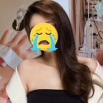 "Nữ diễn viên phim giờ vàng" khóc đến ngất xỉu khi chồng đại gia bị bắt photo2025 10 1315 09 08 1760347320469926808251 0 0 335 640 crop 1760347330886275953532jpg