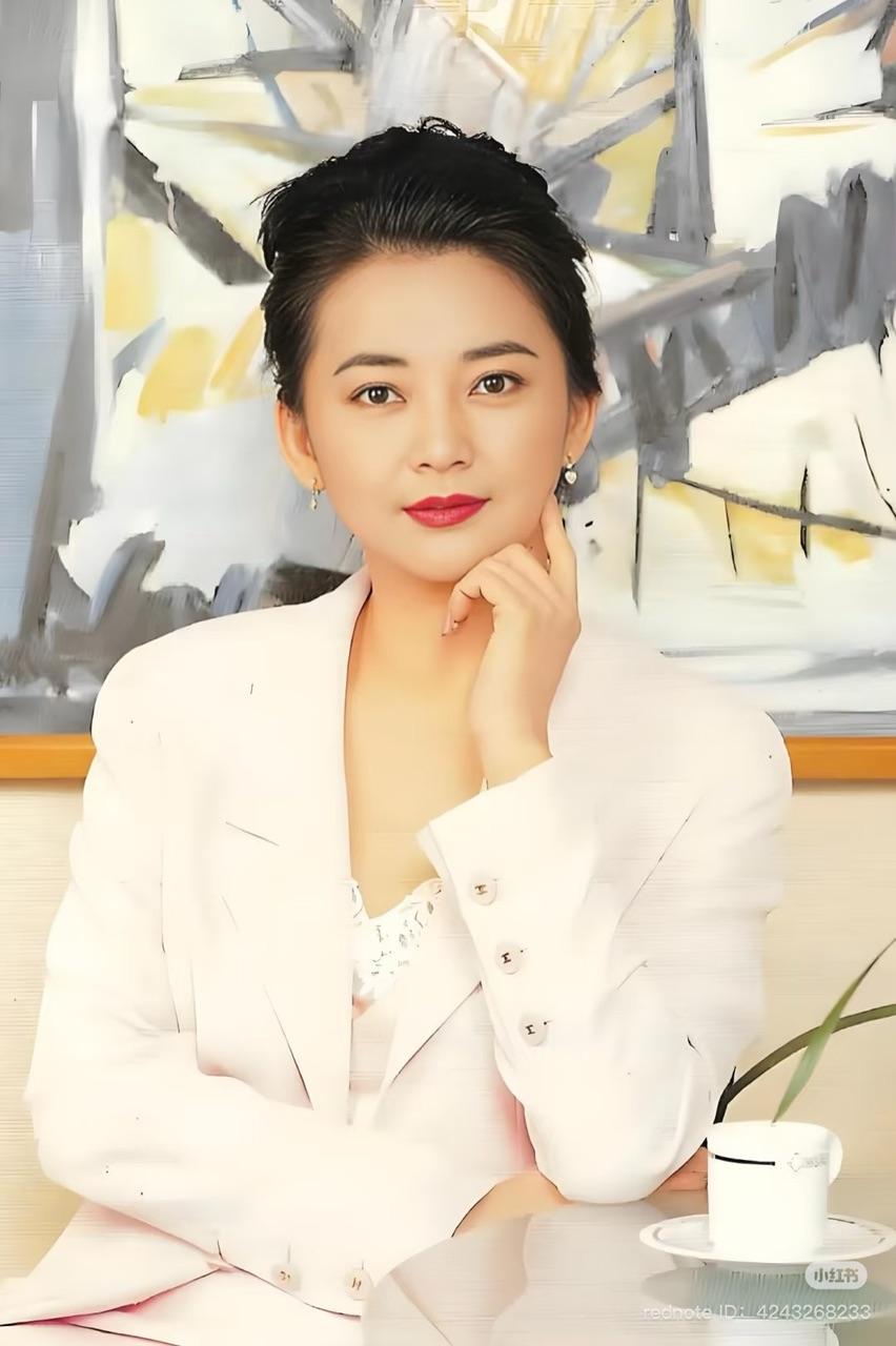 4 mỹ nhân showbiz khổ sở vì chồng đi tù- Ảnh 9.