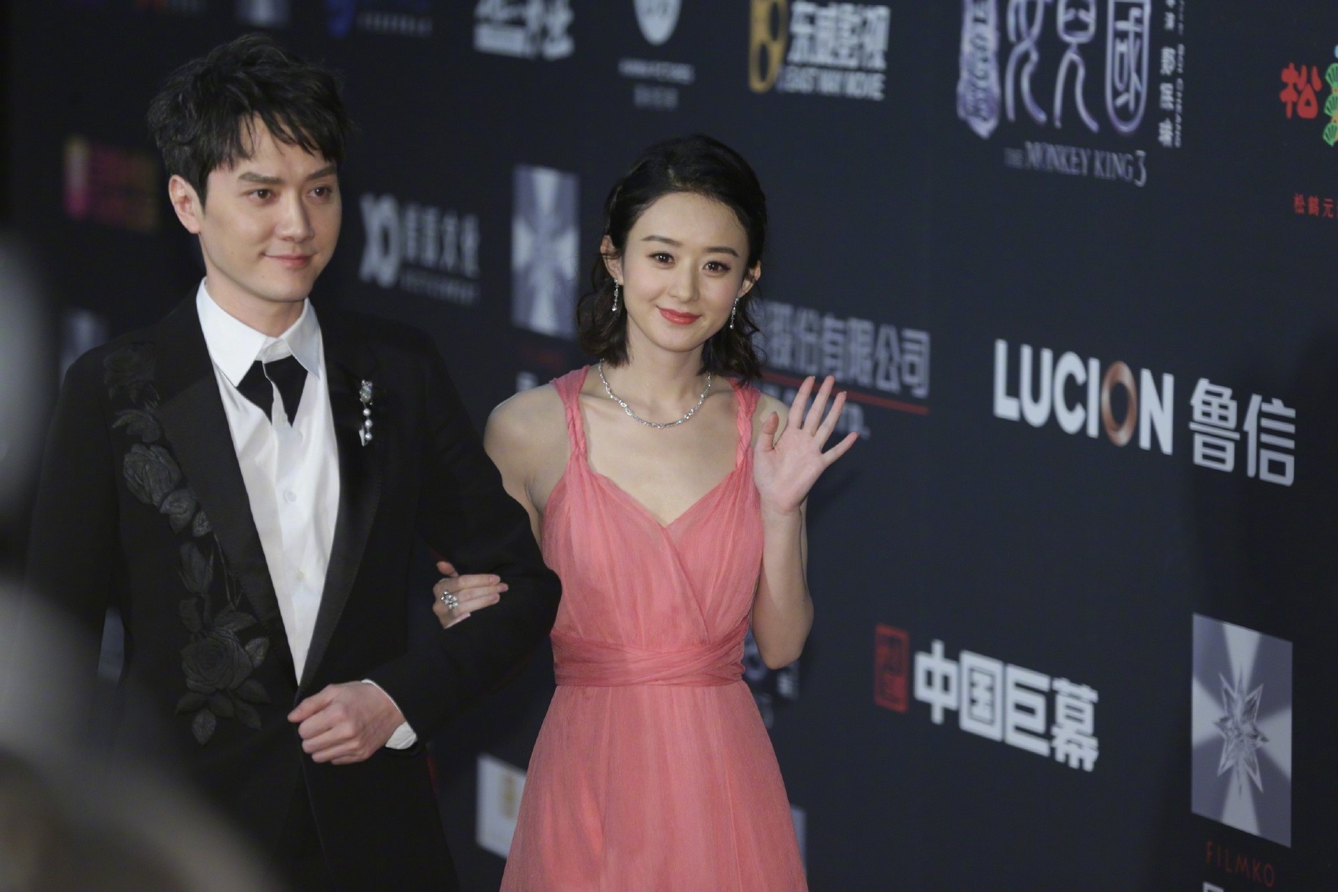 Triệu Lệ Dĩnh: Tiểu hoa đán bị nghi bán dâm, tình sử ngập drama