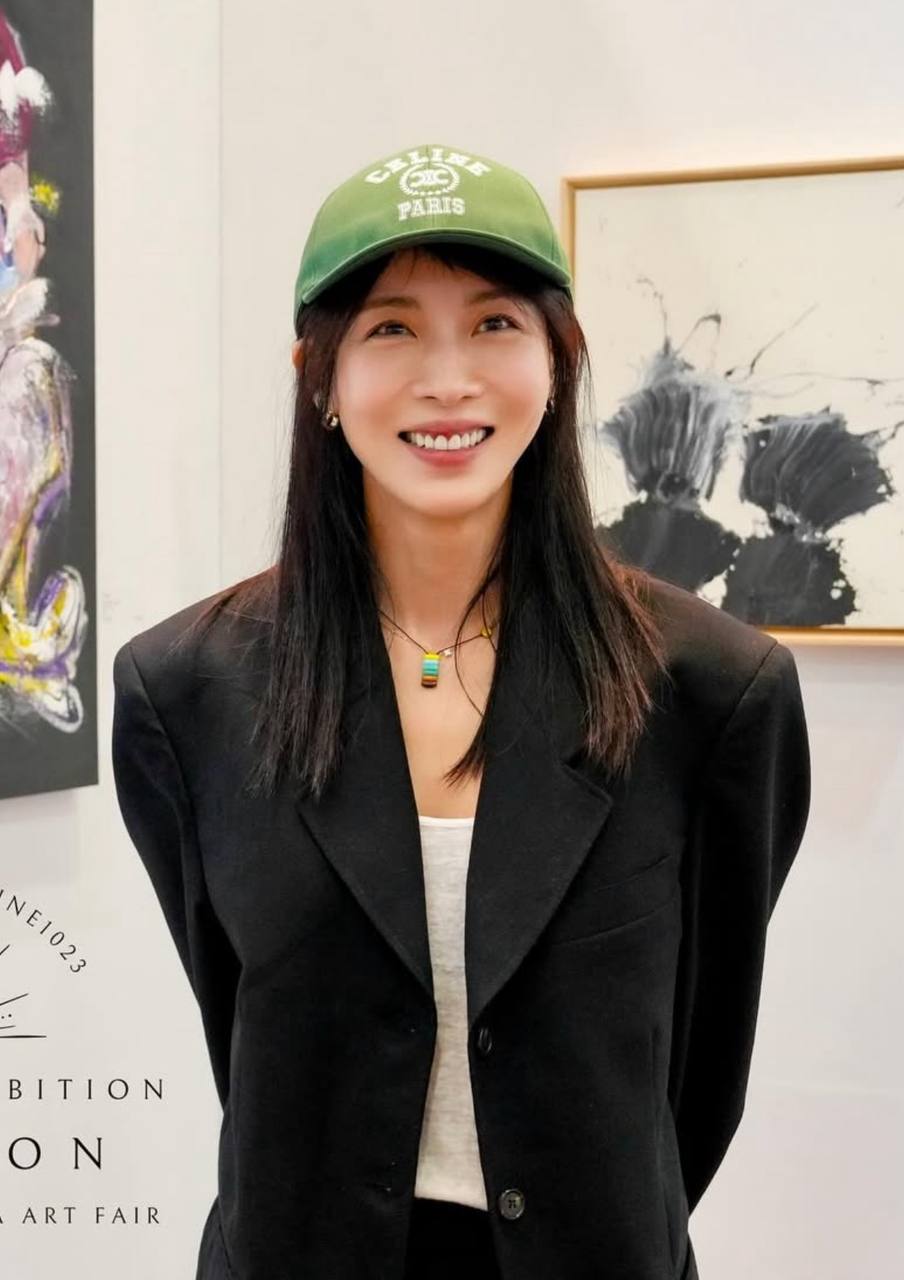 Nhan sắc gây sốc tột độ của Ha Ji Won, nhìn sang ảnh tự đăng mà không biết đâu là thật- Ảnh 7. Nhan sắc gây sốc tột độ của Ha Ji Won, nhìn sang ảnh tự đăng mà không biết đâu là thật- Ảnh 7.