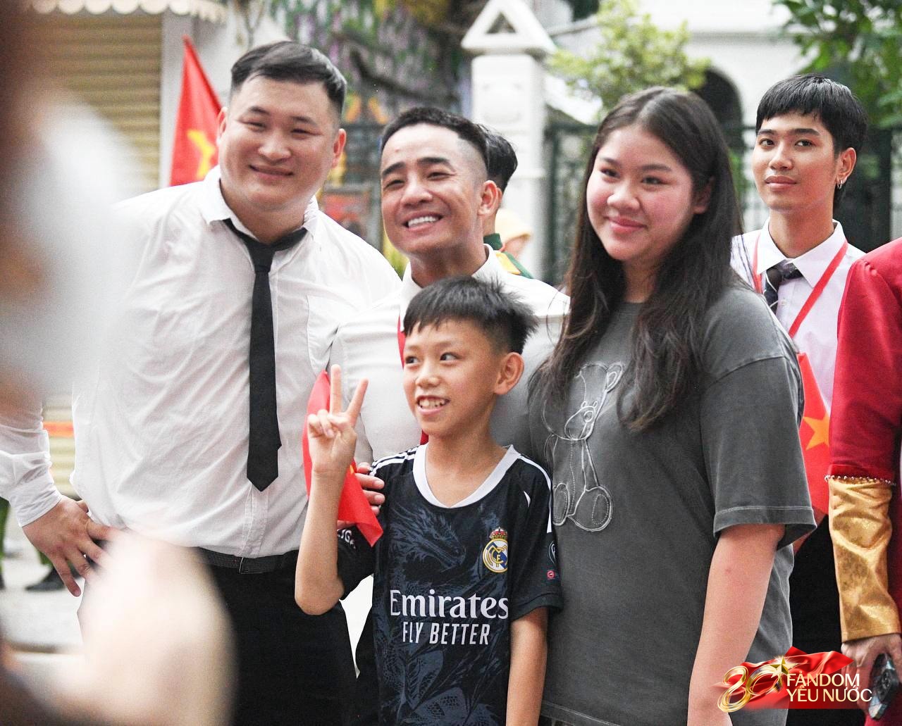 Full bộ hình dàn sao tổng hợp luyện diễu hành tại Ba Đình: Mỹ nam Vbiz nổi bần bật giữa phố, NSND Lê Khanh - Lan Hương diện áo dài đầy tự hào!- Ảnh 4.