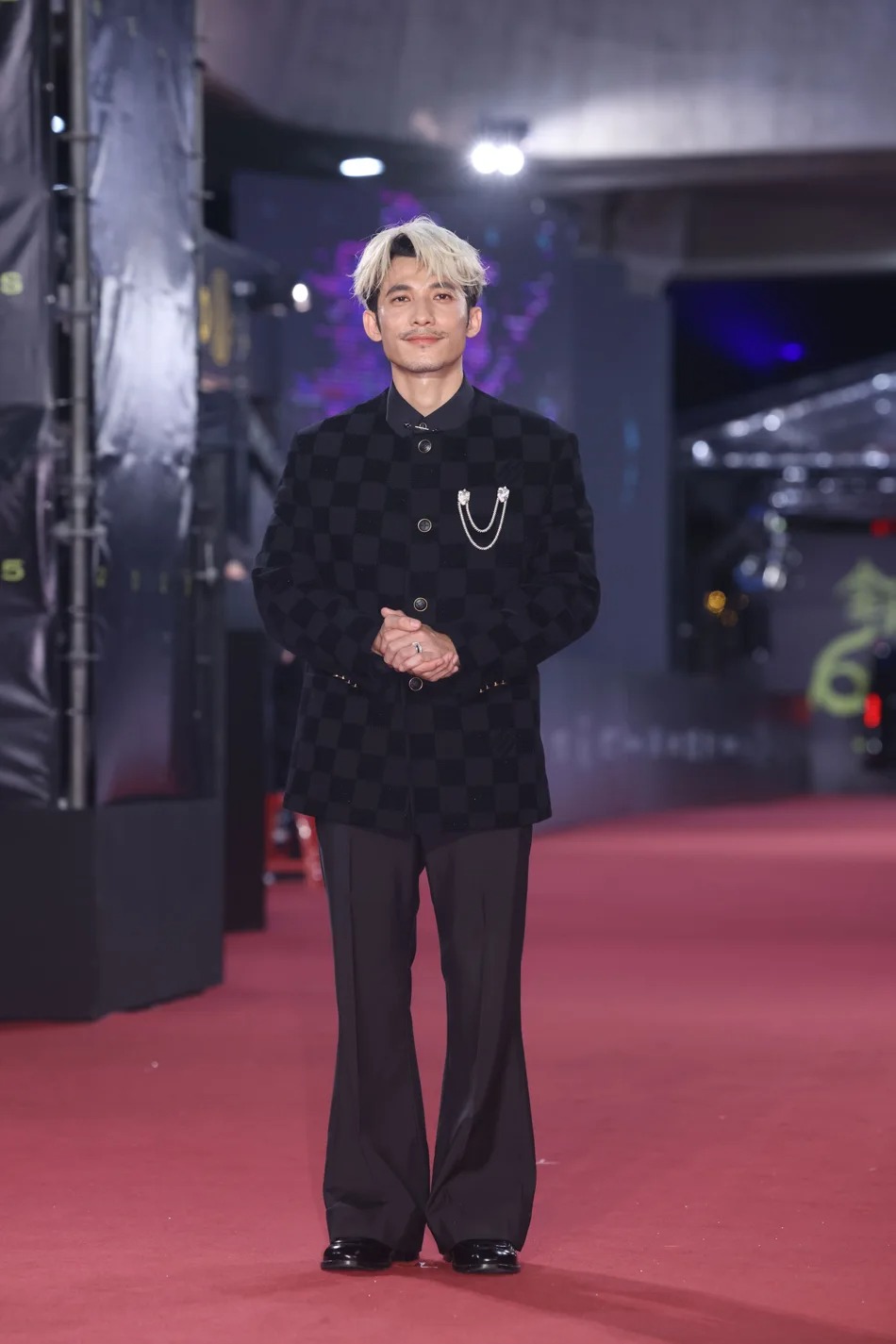 Liên Bỉnh Phát được báo Trung tung hô là