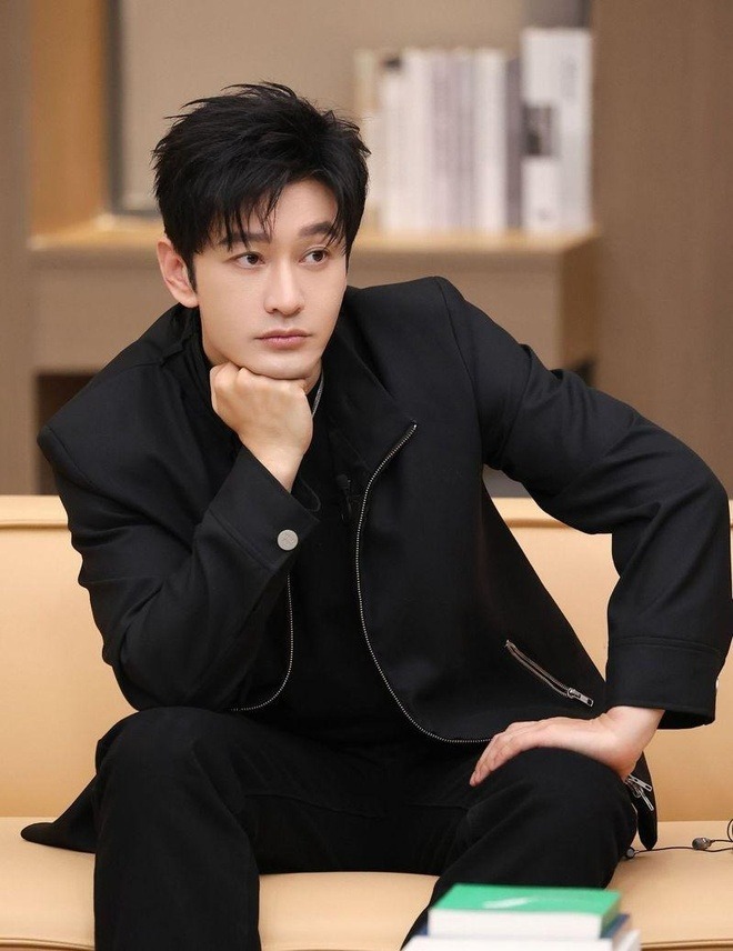 Không tin được đây là Huỳnh Hiểu Minh hiện tại?- Ảnh 3. Không tin được đây là Huỳnh Hiểu Minh hiện tại?- Ảnh 3.