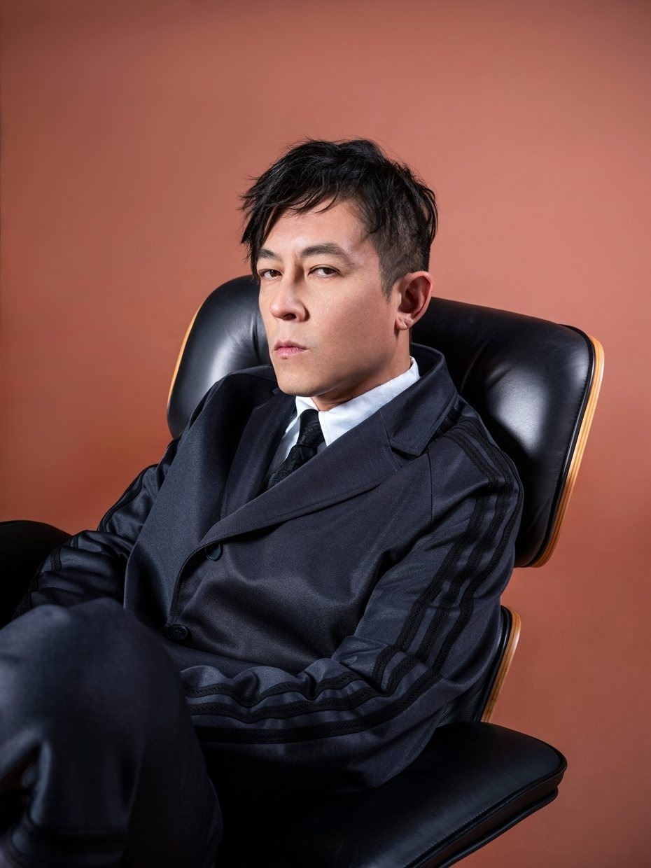 "Trai hư lộ 1.300 ảnh nóng" mặt mũi lờ đờ, nổi điên giữa sân bay: Cảnh sát vào cuộc photophp 175306665998696896770 1753072560690 1753072561057875660233