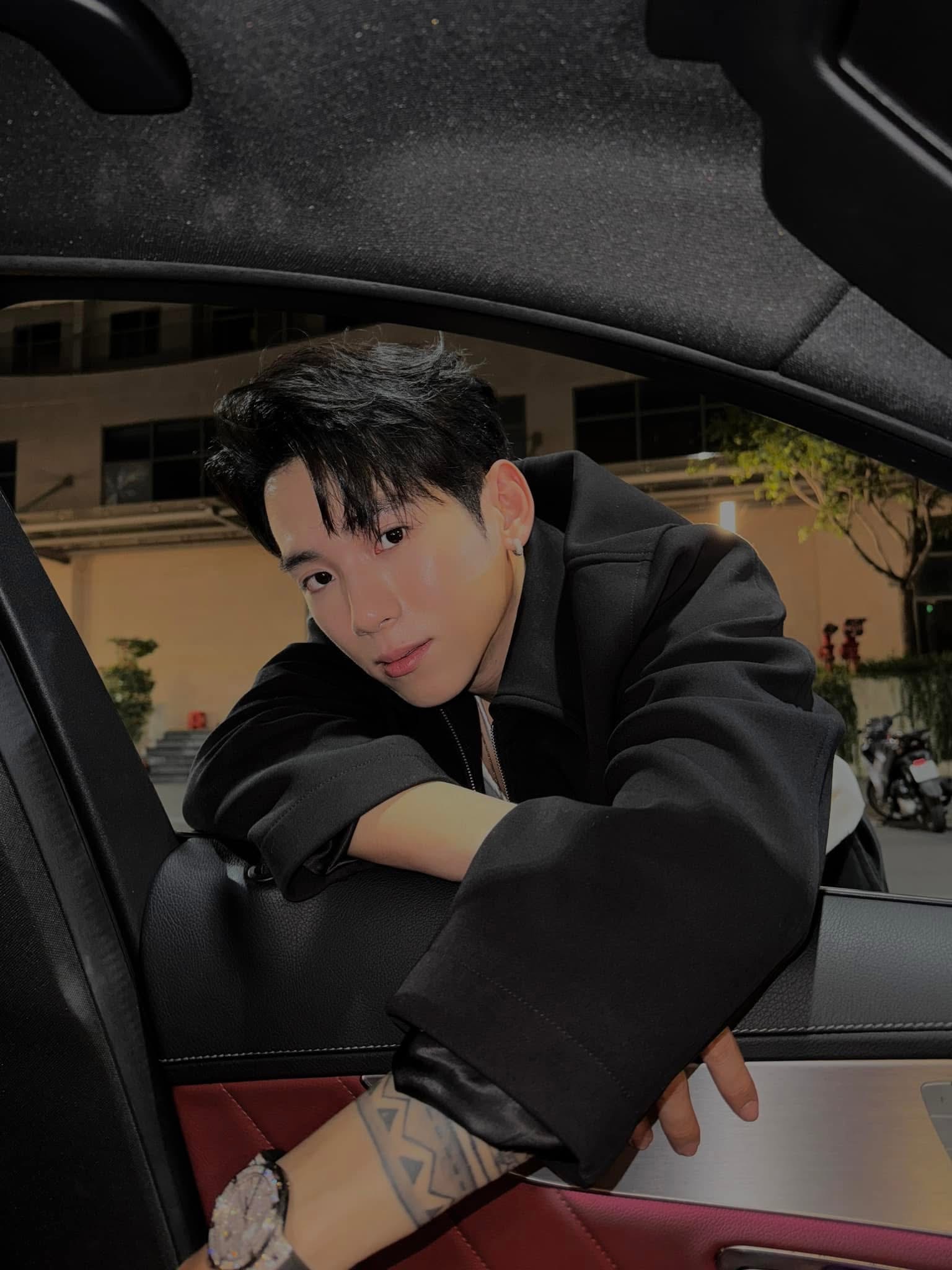 Nam chính phim tranh cãi nhất hiện nay: Hóa ra là mỹ nam Người ấy là ai, visual lẫn body không điểm nào chê!- Ảnh 11. Nam chính phim tranh cãi nhất hiện nay: Hóa ra là mỹ nam Người ấy là ai, visual lẫn body không điểm nào chê!- Ảnh 11.