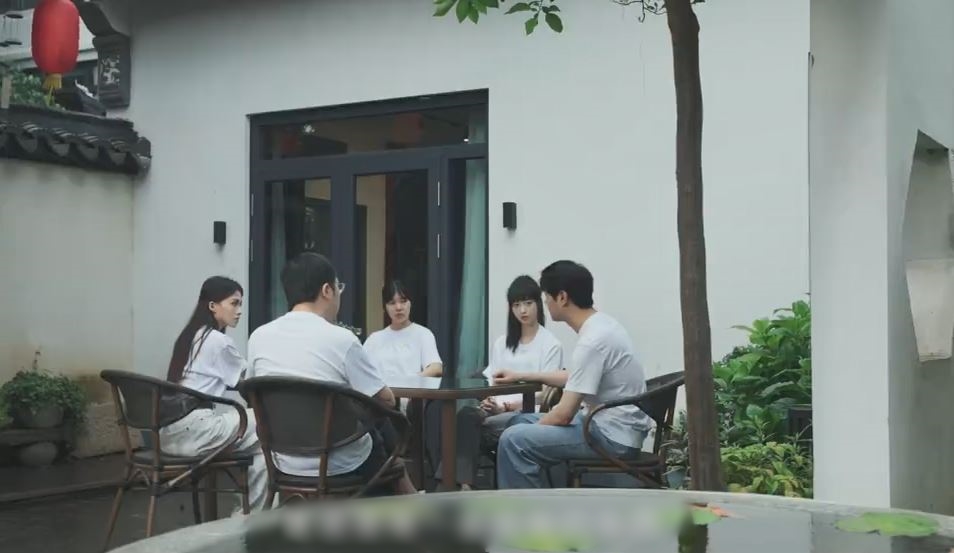 Phim doanh thu 0 đồng vì dở hết chỗ nói, netizen ngán ngẩm Phim doanh thu 0 đồng vì dở hết chỗ nói, netizen ngán ngẩm