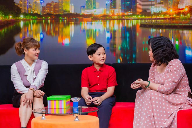 picture-2-1764379665-641-width660height440 Cậu bé 11 tuổi chỉ mong ba đừng đi làm xa nhà - 2