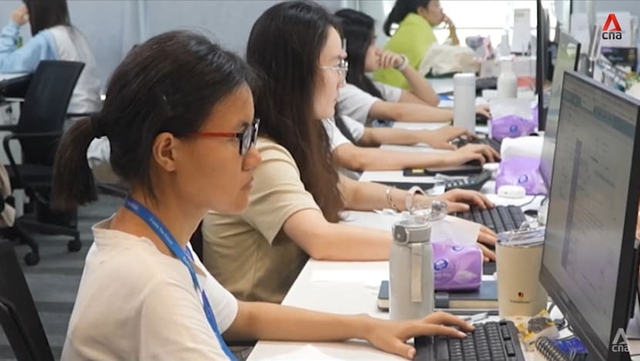 Đặt lại câu hỏi: Vì sao nhiều Gen Z thà