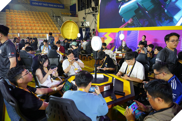 Khép Lại Thành Công Đấu Trường Hỗn Chiến Mùa 2, Tuyển Thủ YBY1 Vô Địch 2 Hạng Mục Thi Đấu 4