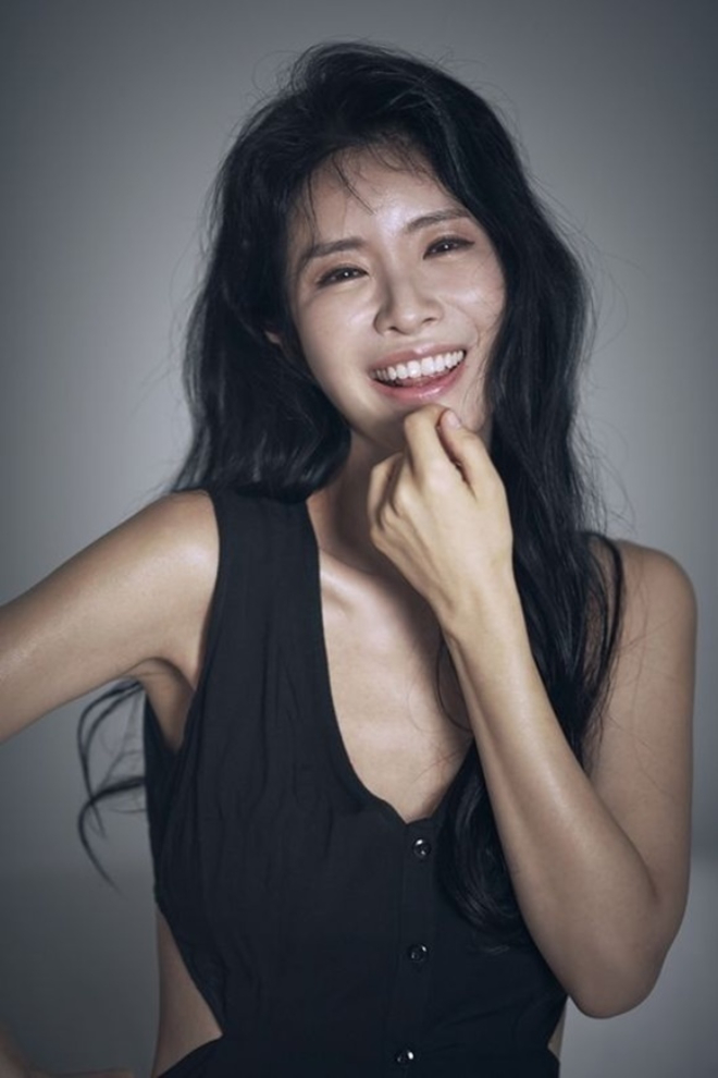 Giọng ca đỉnh hàng đầu showbiz bị phát hiện âm thầm ly hôn lần 2 với chồng vũ công- Ảnh 3.