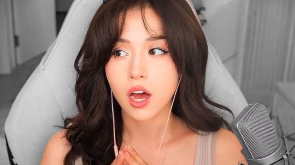 Pokimane Rơi Nước Mắt Khi Tiết Lộ Về Khối U Vừa Tái Phát Của Mình pokimane 2 cdgwjpg